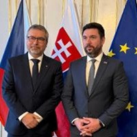 Ministři zemědělství Česka a Slovenska chtějí posilovat spolupráci jednotlivých sekcí svých úřadů i partnerství v rámci Visegrádské skupiny